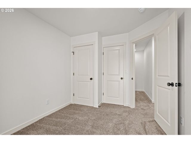 3793 Sw Iowa St, Portland, OR 97221