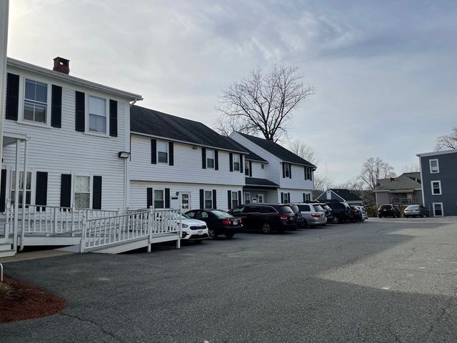 160 Main St 8, Haverhill, MA 01830