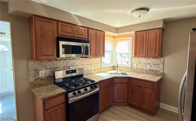 5069 Henry Street, Garfield Heights, OH 44125