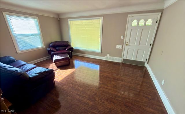 5069 Henry Street, Garfield Heights, OH 44125