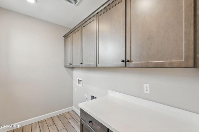 2121 W Sonoran Desert Drive 65, Phoenix, AZ 85085