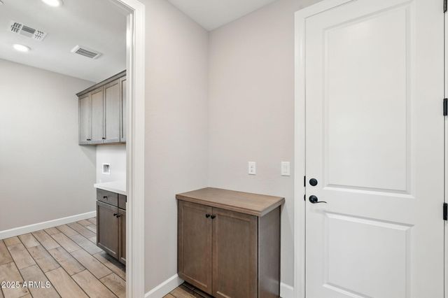 2121 W Sonoran Desert Drive 65, Phoenix, AZ 85085