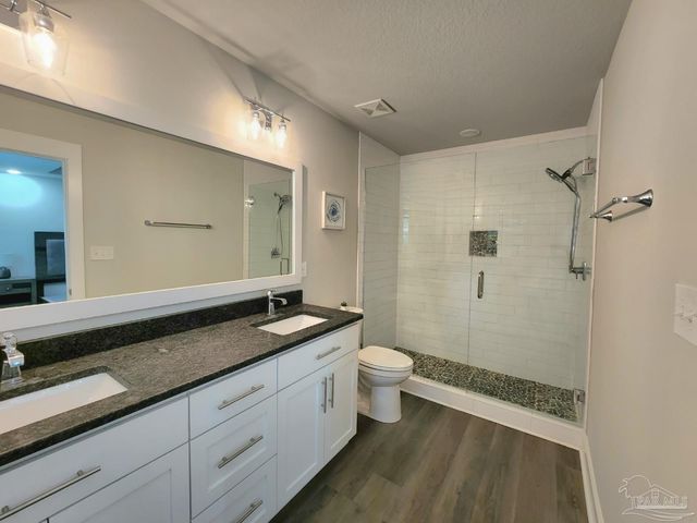 218 Junction Ave, Pensacola, FL 32502