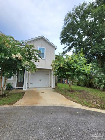 218 Junction Ave, Pensacola, FL 32502