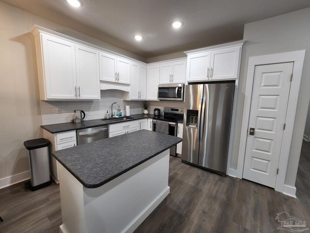 218 Junction Ave, Pensacola, FL 32502