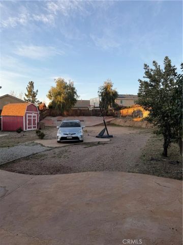 13817 Coolidge, Oak Hills, CA 92344