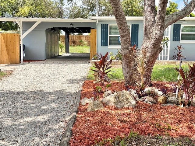 12119 VICTORY DRIVE, Hudson, FL 34667