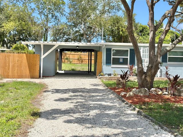 12119 VICTORY DRIVE, Hudson, FL 34667