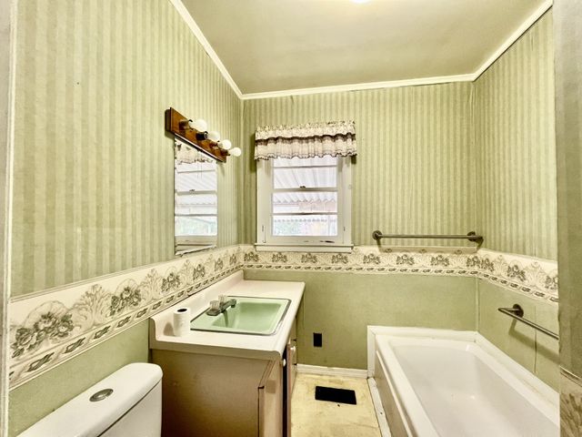 9199 Highway 20, Summertown, TN 38483