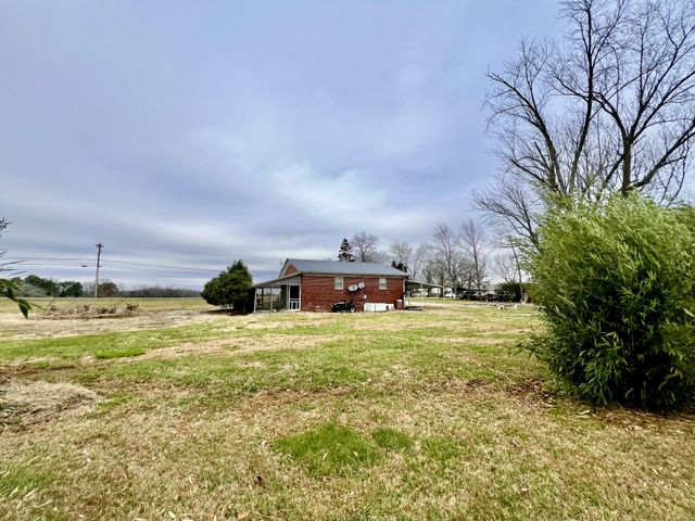 9199 Highway 20, Summertown, TN 38483