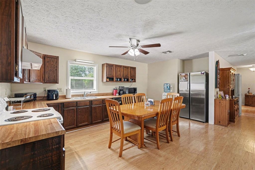 Image 10 of property listing at 4341 ALISON STREET, Brooksville, FL 34602