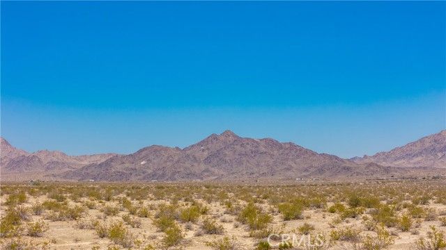 100 Ironage Peak Road, Twentynine Palms, CA 92277