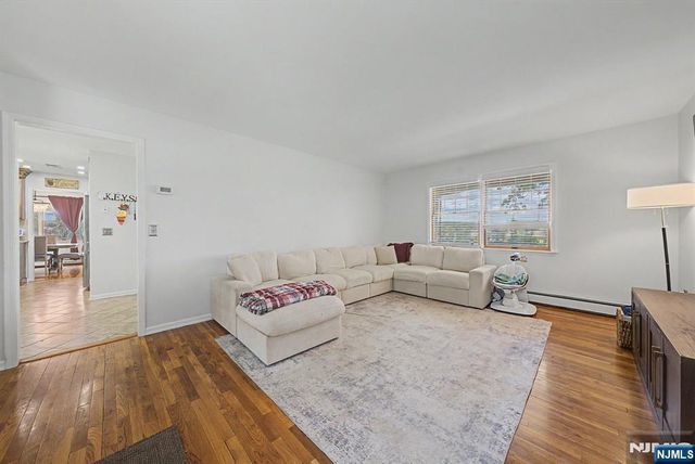 949 Rockport Road, Hackettstown, NJ 07840