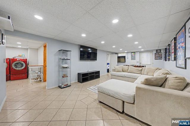 949 Rockport Road, Hackettstown, NJ 07840