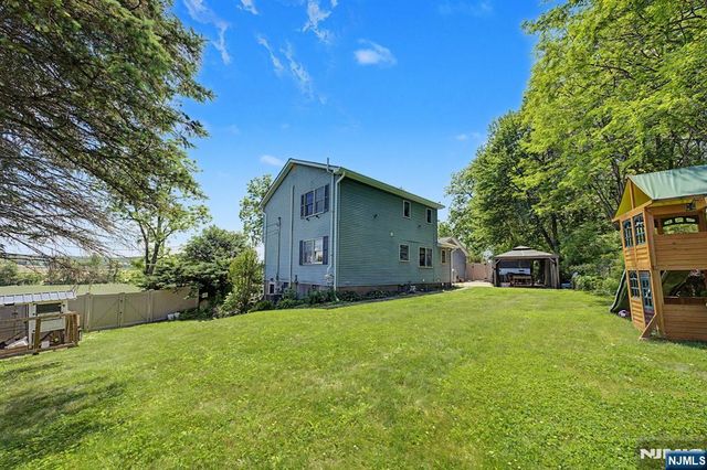 949 Rockport Road, Hackettstown, NJ 07840