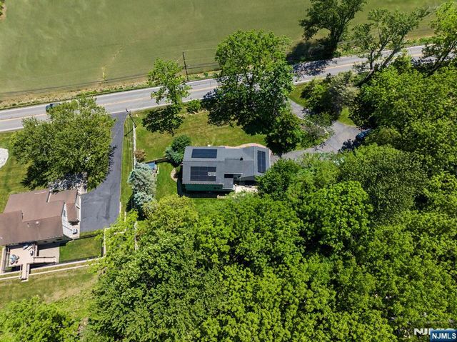949 Rockport Road, Hackettstown, NJ 07840