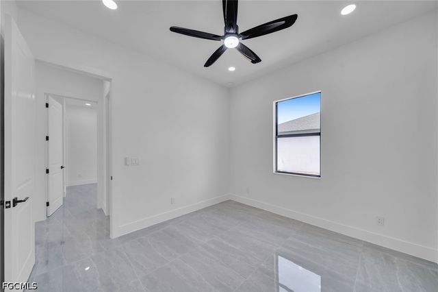 1226 NE Juanita PL, Cape Coral, FL 33909