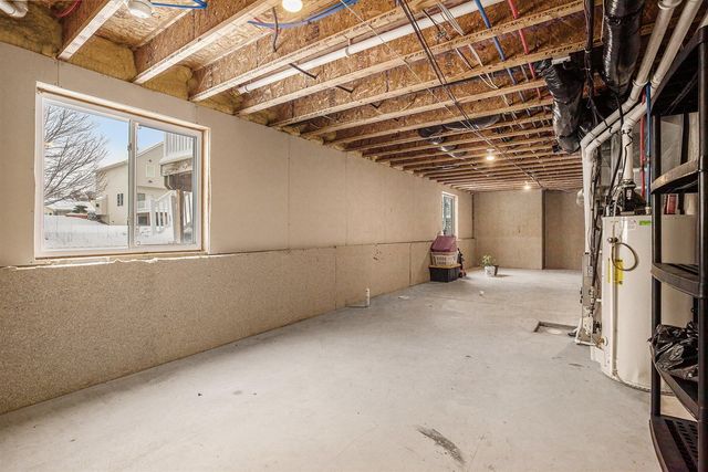 5834 Nile Drive 129, Wyoming, MI 49418