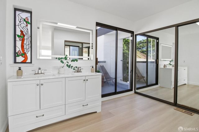1733 15th Avenue, San Francisco, CA 94122