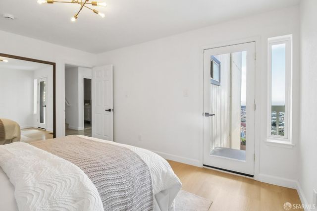 1733 15th Avenue, San Francisco, CA 94122