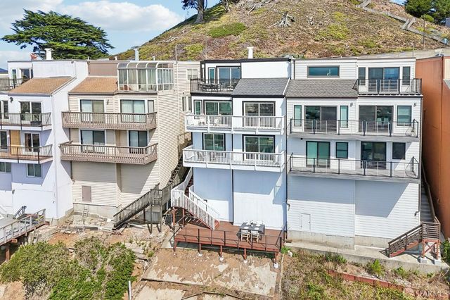 1733 15th Avenue, San Francisco, CA 94122