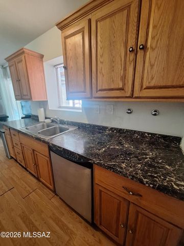 1725 S Jones Blvd Apt H9, Tucson, AZ 85713