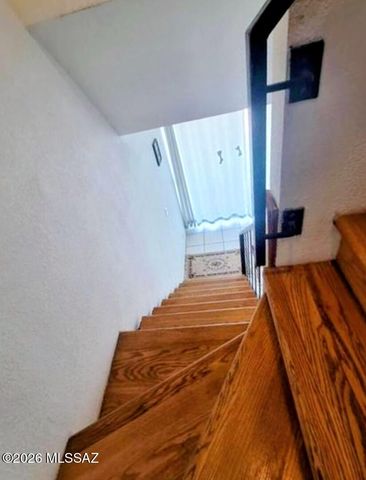 1725 S Jones Blvd Apt H9, Tucson, AZ 85713