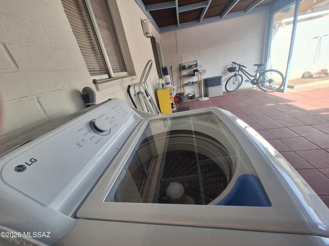 1725 S Jones Blvd Apt H9, Tucson, AZ 85713