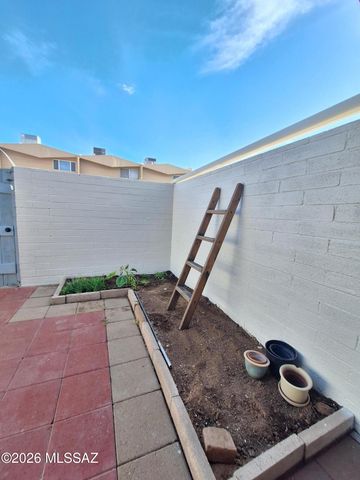 1725 S Jones Blvd Apt H9, Tucson, AZ 85713