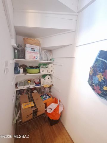 1725 S Jones Blvd Apt H9, Tucson, AZ 85713