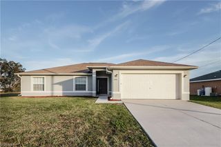 2016 NW 16th TER, Cape Coral, FL 33993