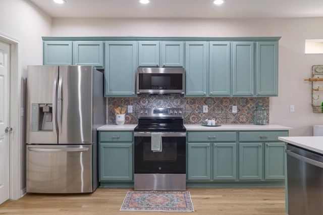 296 Red Poppy TRL, Georgetown, TX 78633