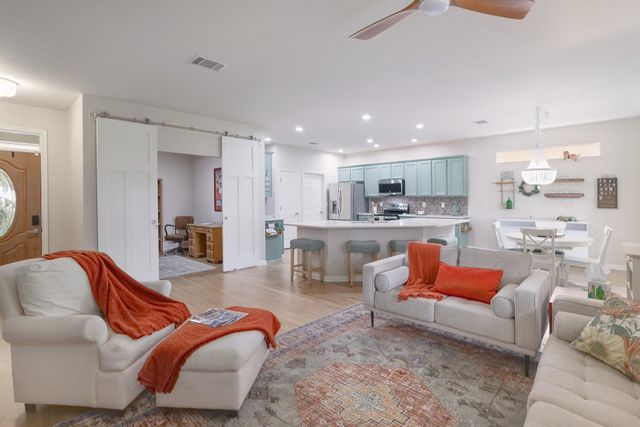 296 Red Poppy TRL, Georgetown, TX 78633