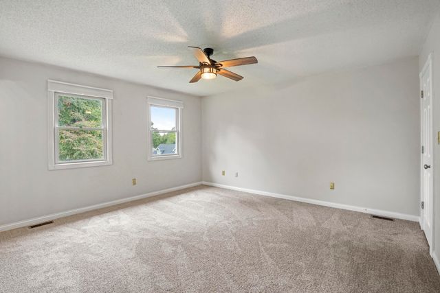 612 Woodview Drive, Somerset, KY 42503