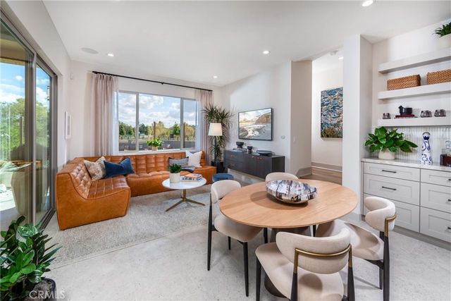 136 Pisano, Irvine, CA 92618