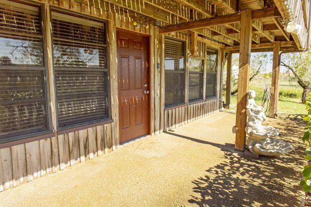 1075 Duck Lane, Okeechobee, FL 34974