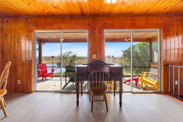 1075 Duck Lane, Okeechobee, FL 34974