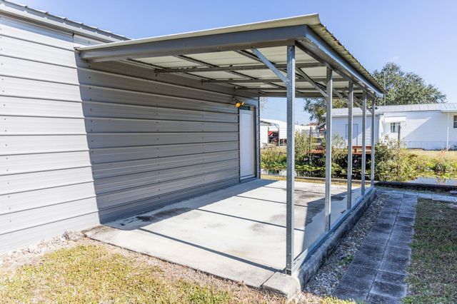 1075 Duck Lane, Okeechobee, FL 34974