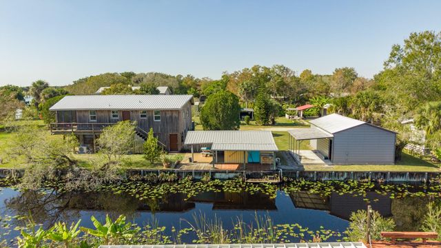 1075 Duck Lane, Okeechobee, FL 34974