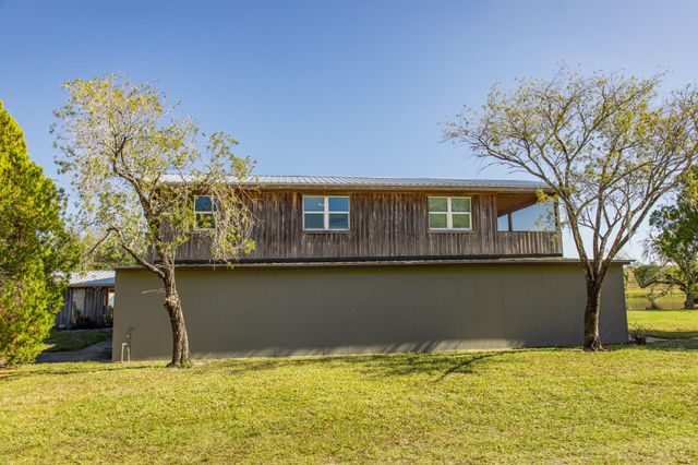 1075 Duck Lane, Okeechobee, FL 34974