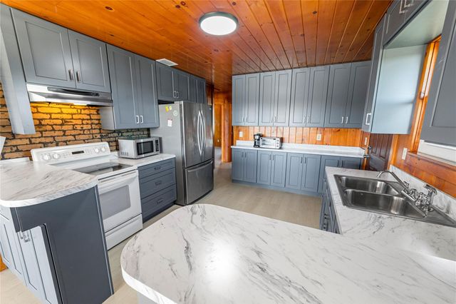 1075 Duck Lane, Okeechobee, FL 34974