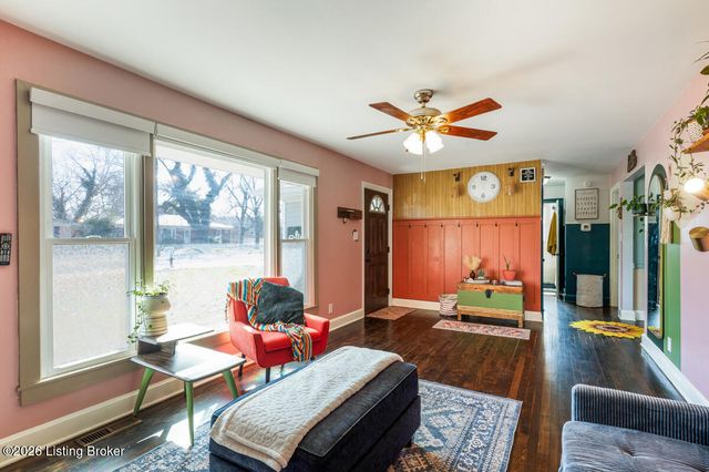 604 Sunrise Ln, Elizabethtown, KY 42701