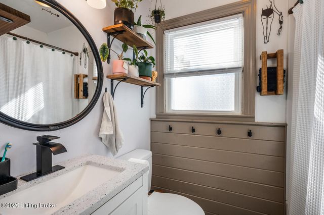 604 Sunrise Ln, Elizabethtown, KY 42701