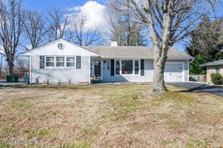 604 Sunrise Ln, Elizabethtown, KY 42701