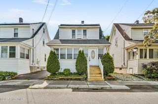 30 Regent Street, Albany, NY 12202