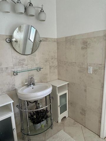 9248 Shadow Wood Blvd 9248, Coral Springs, FL 33071