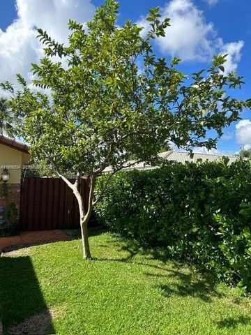 9248 Shadow Wood Blvd 9248, Coral Springs, FL 33071