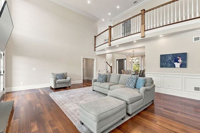 857 Main St, Dighton, MA 02715