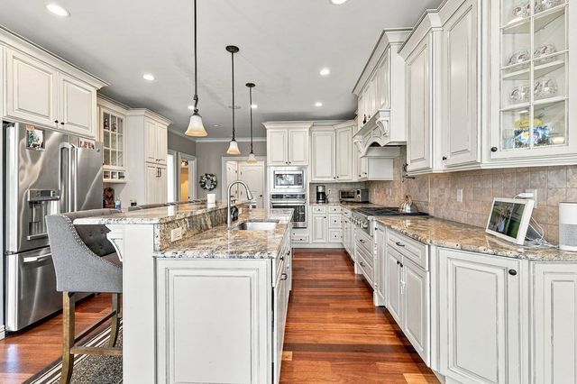 857 Main St, Dighton, MA 02715