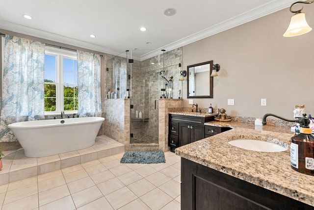 857 Main St, Dighton, MA 02715